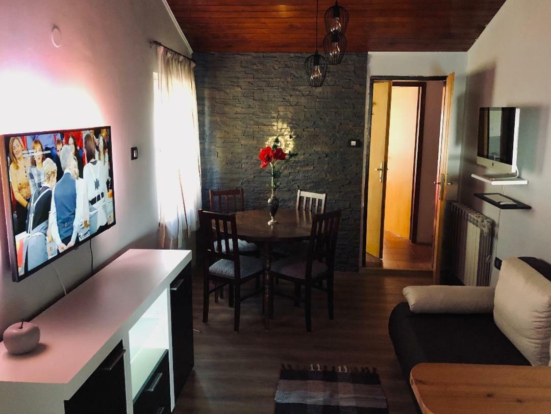 Apartment Boreas Струнян Екстер'єр фото